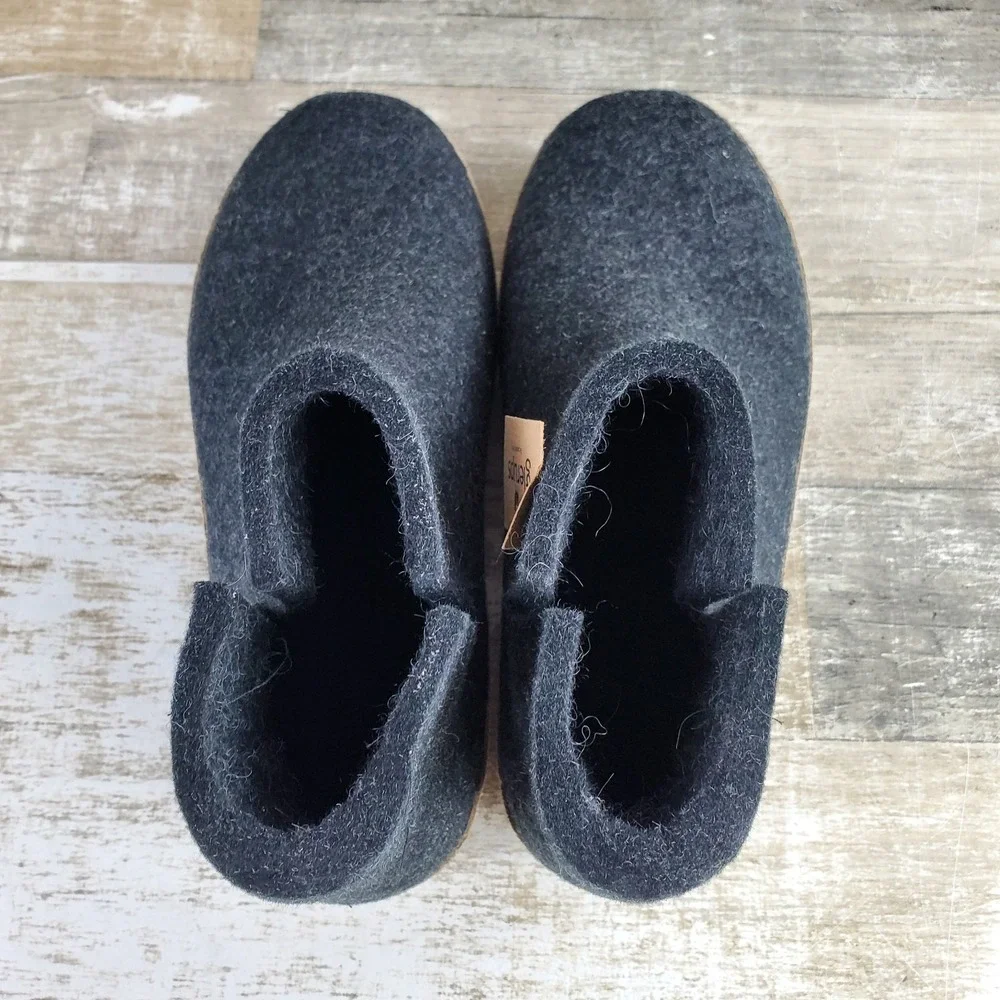 Glerups Womens Slipper Boots Sz 8.5 Charcoal Wool Flat Slip On Closed Toe Ankle